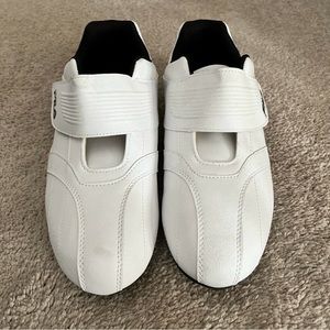 Fila Men’s Casual White Shoes Size 10.5